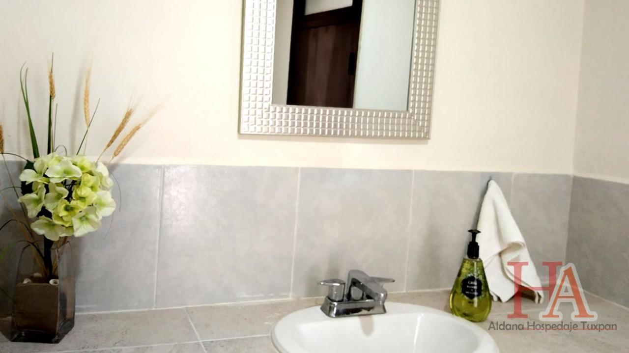 Hospedaje Aldana - Apartamento Amal Zona Centro Tuxpan  Eksteriør billede